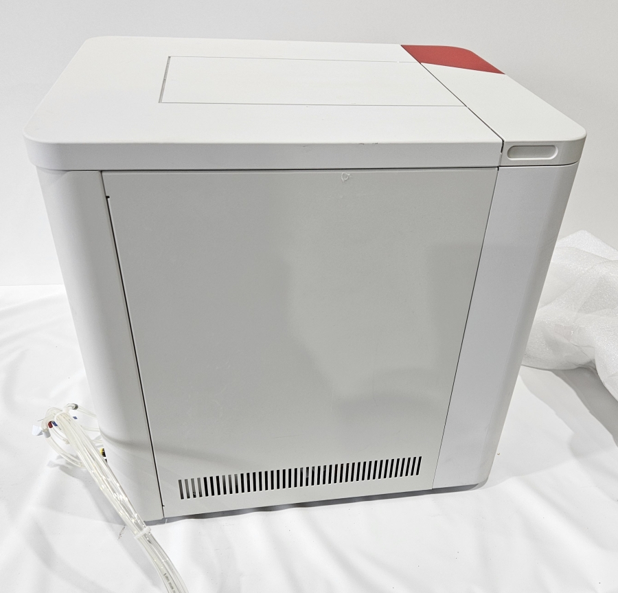 IDEXX ProCyte Dx Hematology Analyzer. 2016; SN:B2060, photo 14 of 17