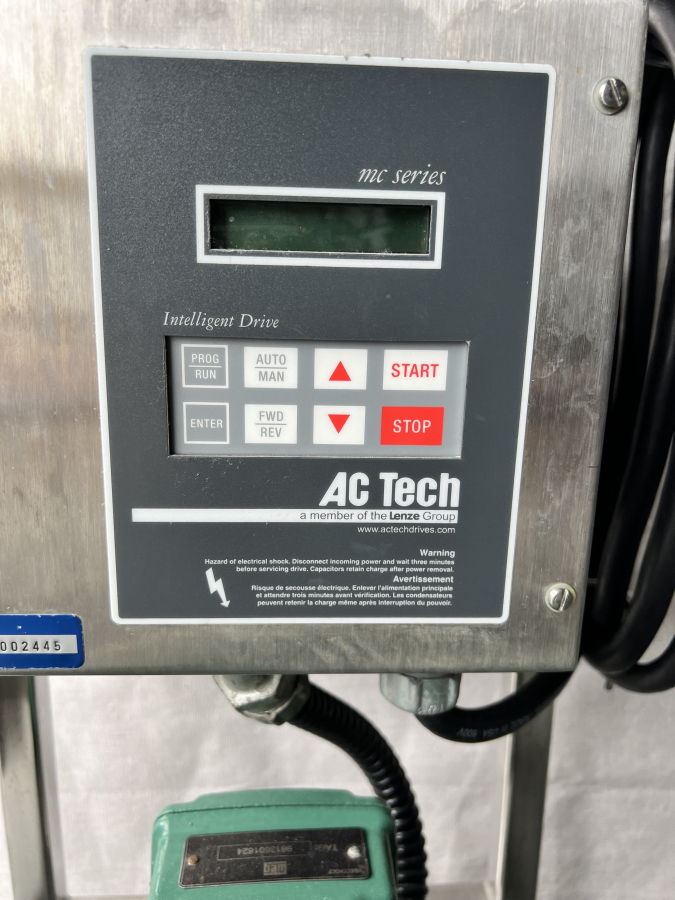 Green AC Tech M1220E Intelligent Drive, WEG 3500 RPM Motor, Tri-Clover SS Centrifugal Pump Head & cart; SN:020530738, photo 4 of 14