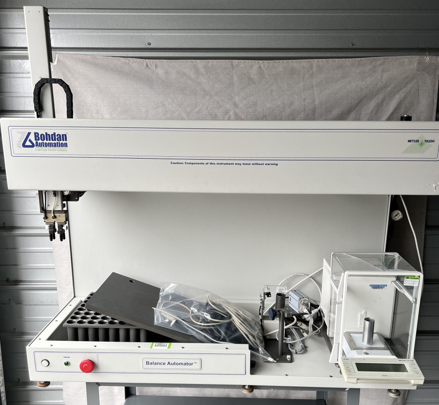 Mettler Toledo Bohdan Automation BA-201 Balance Automator Sample Weighing Station with AT201 Analytical Balance. [Glass shield to balance cracked]; SN:122766, photo 1 of 24