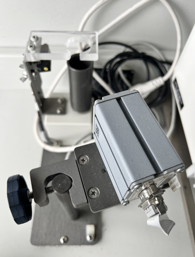 Mettler Toledo Bohdan Automation BA-201 Balance Automator Sample Weighing Station with AT201 Analytical Balance. [Glass shield to balance cracked]; SN:122766, photo 19 of 24