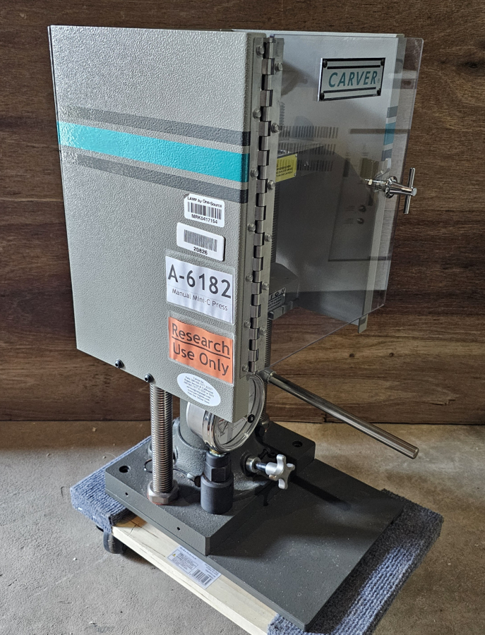 Carver 3850 Bench Top Standard Unheated Press, photo 9 of 19