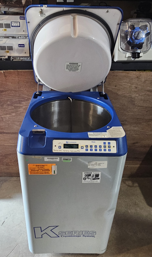 Taylor Wharton 10K Cryo Freezer; SN:562-006-T16, photo 7 of 26