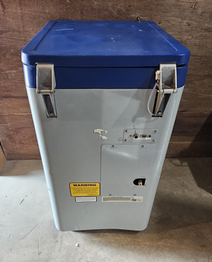 Taylor Wharton 10K Cryo Freezer; SN:562-006-T16, photo 13 of 26