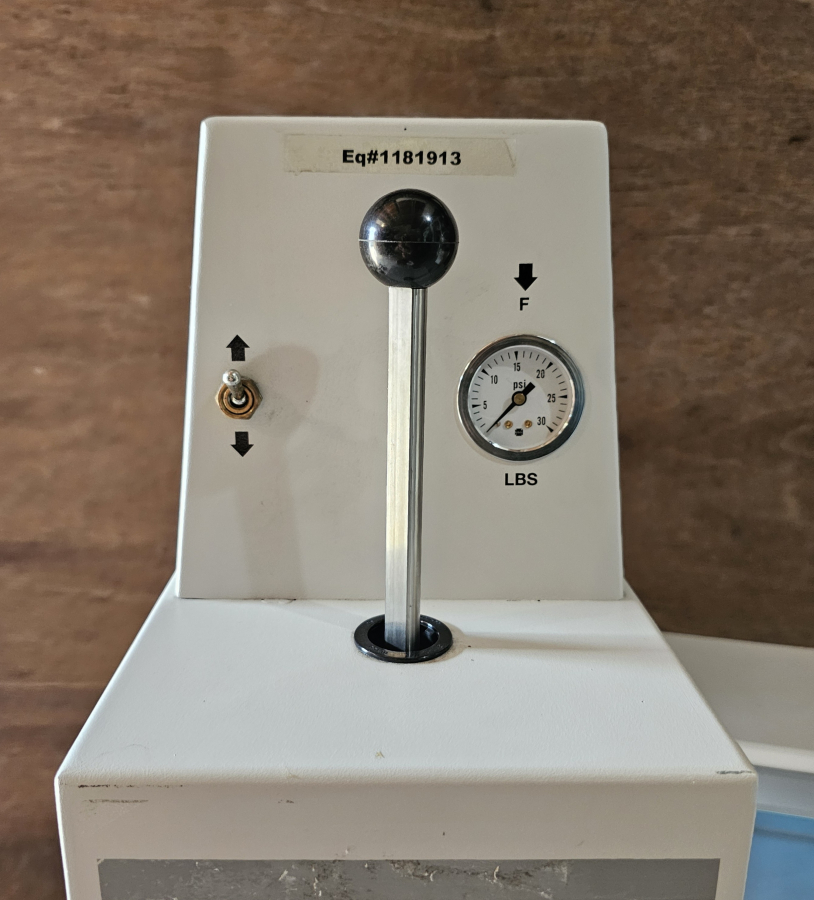 MesaLabs 1600-30CR Torque Testing Machine & Verification Bottle; SN:14-6150, photo 10 of 33