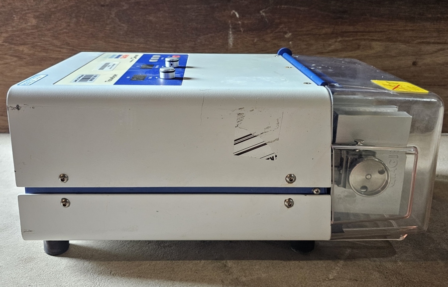 85210 TissueLyser Qiagen Universal Laboratory Mixer-Mill Disruptor, photo 12 of 23