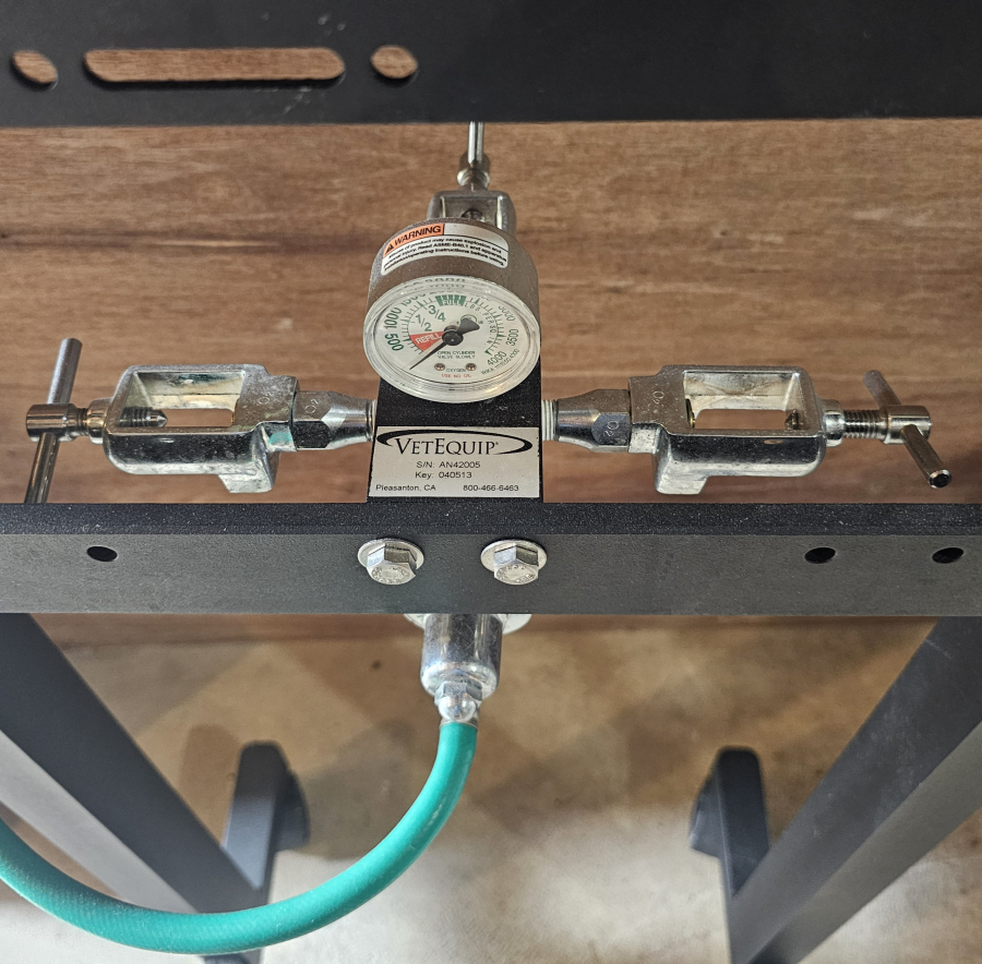 VetEquip Rolling Veterinary Isoflurane Vaporizer Cart + Manifold + Tubing, photo 9 of 18