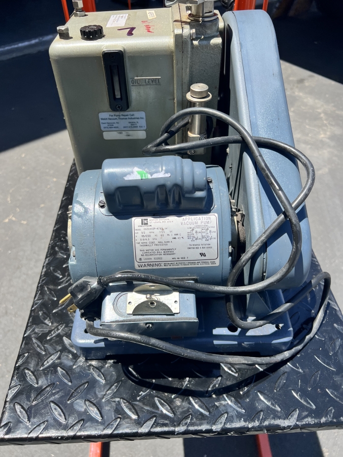 Welch 1402N Chemstar Duo-Seal Belt-Driven Vacuum Pump + C63CXGZP Motor, pumps 1,5,7,8, photo 3 of 7