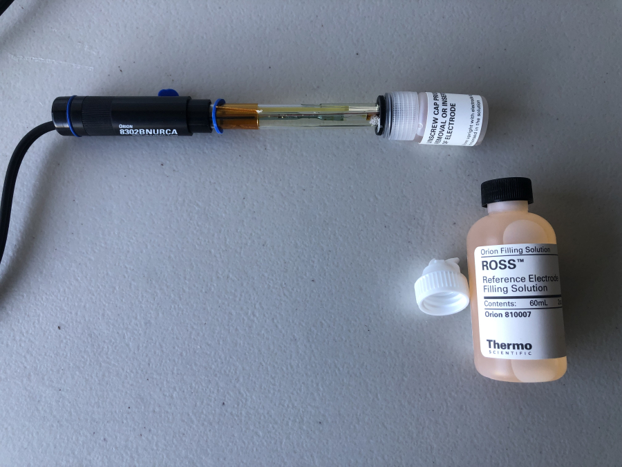 Thermo Scientific 8302BNURCA Ultra pH/ATC Probe, DJ/Glass, NTC30/RCA. , photo 6 of 6