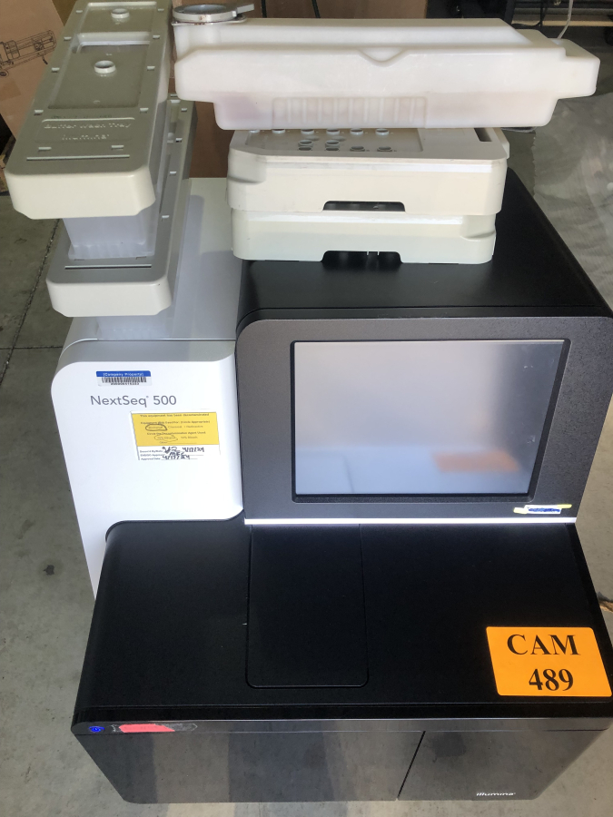 Illumina Sequencer NextSeq 500; SN:NS500482, photo 9 of 16