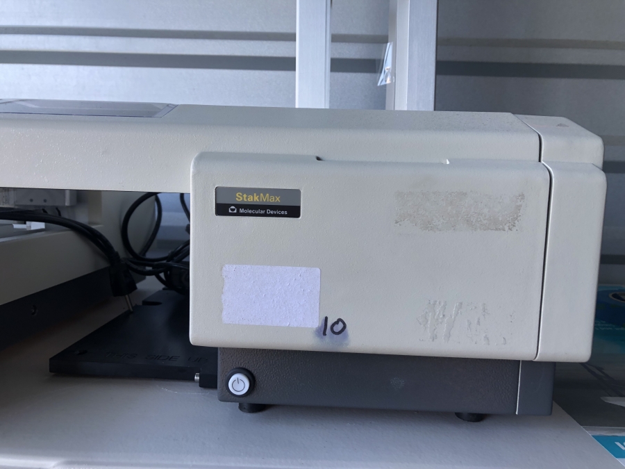 Molecular Devices AquaMax 4000 Microplate Washer w/ 96 Well Wash Head, StakMax Stacker. SN:AQ4K07145, SX08550, photo 6 of 15