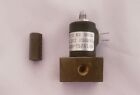 HPG1544-60560 aka 19251-60560 Split/splitless injection port (100 PSI 1X1 MM 24VDC), photo 5 of 6