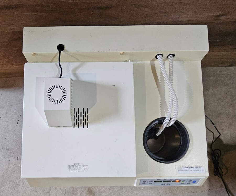 Thermo Electron SPD2010 SpeedVac Concentrator; SN:0580500102A, photo 8 of 36