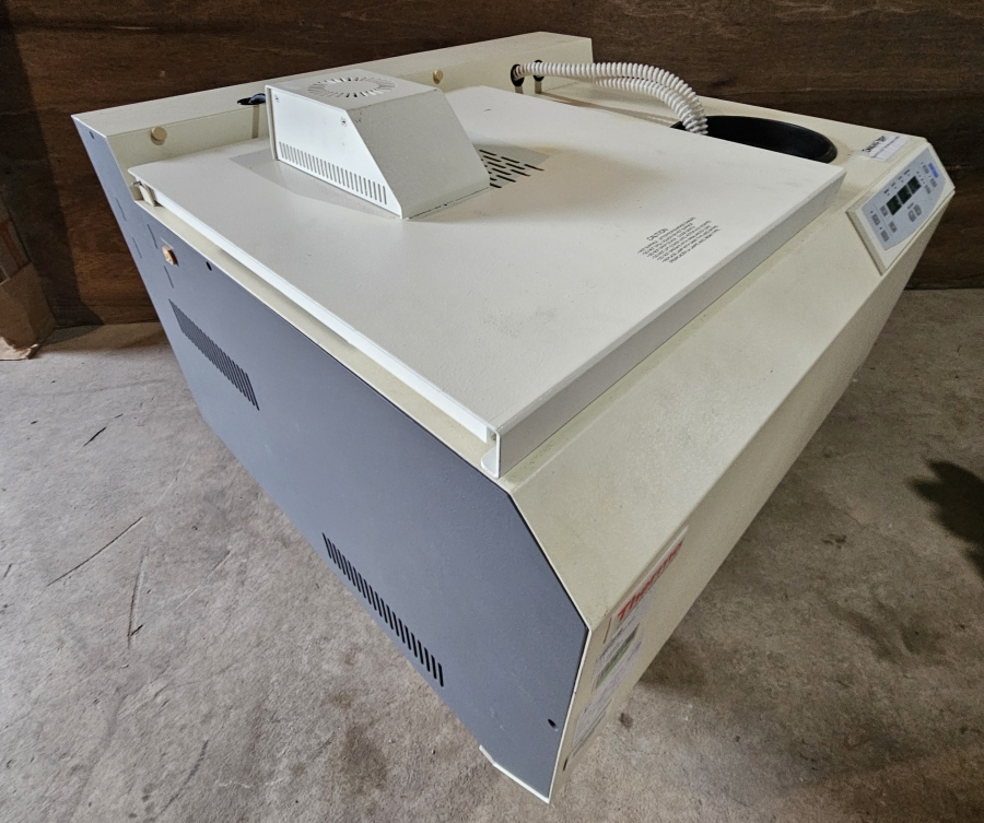 Thermo Electron SPD2010 SpeedVac Concentrator; SN:0580500102A, photo 10 of 36
