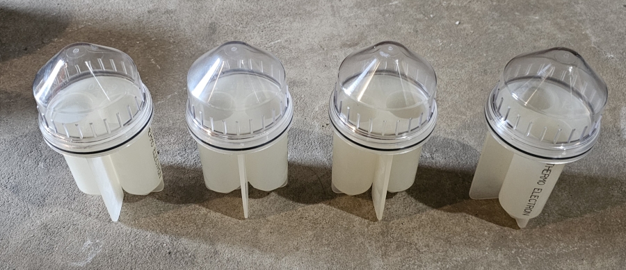 Thermo Electron SPD2010 SpeedVac Concentrator; SN:0580500102A, photo 28 of 36