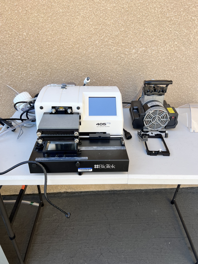 BioTek 405TS Plate Washer; SN:20091820 + Agilent 7103035 Vacuum Pump, photo 3 of 8