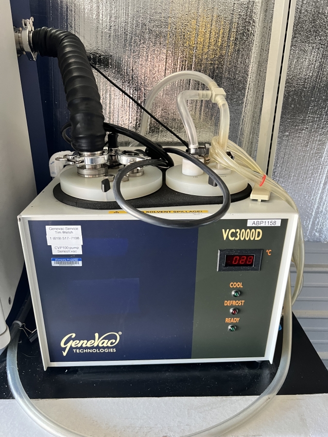GeneVac Series II HT-12 Evaporator w/ VC3000D , photo 4 of 9