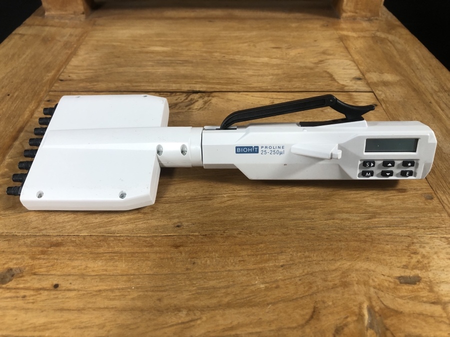 Biohit PROLINE 25-250 uL 8-Channel Multi-Channel Pipette Electronic Pipettor, photo 1 of 5