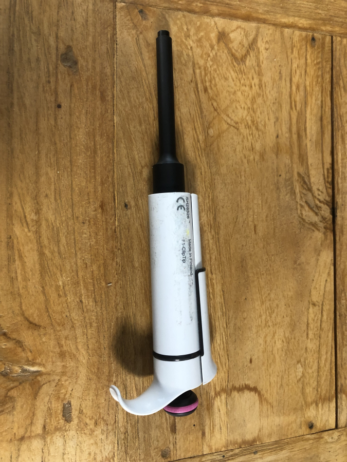 ThermoScientific F1-ClipTip 2-20 uL Manual Single-Channel Pipette, photo 1 of 4