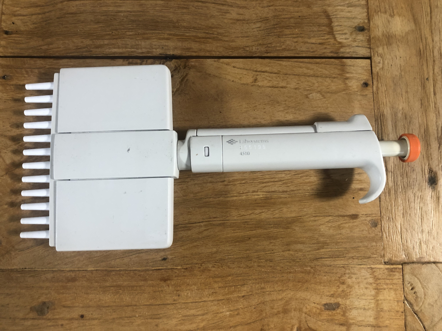 ThermoScientific Labsystems 12-Channel Finnpipette 5-50 uL Multi-Channel Pipette 4510, photo 4 of 6