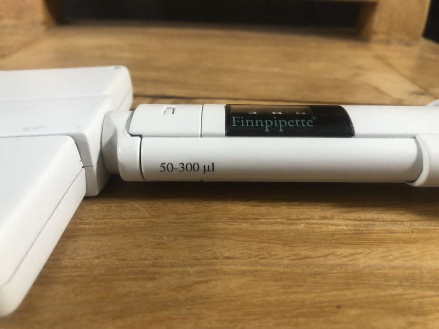 ThermoScientific Labsystems 12-Channel Finnpipette 50-300 uL Multi-Channel Pipette 4510, photo 2 of 6