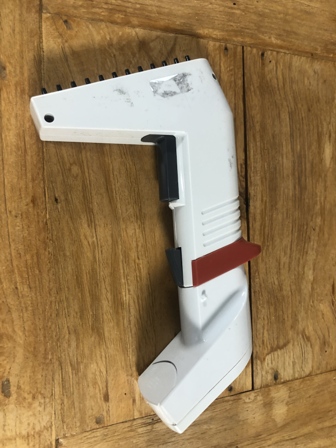 ThermoScientific Matrix 12.5 uL Multi-Channel 12-Channel Electronic Pipette, photo 1 of 5