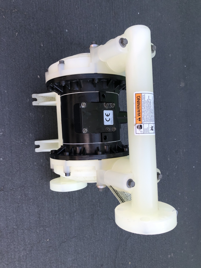 Graco Husky 1040 Air Operated Diaphragm Pump D72911 E05C 42-159, photo 2 of 12