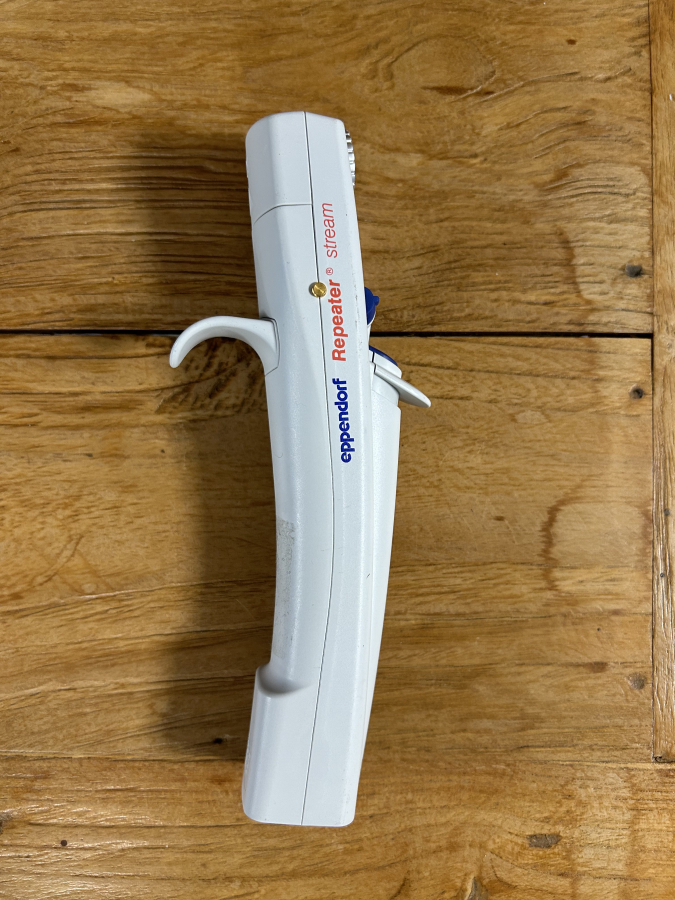 Eppendorf Repeater Stream Electronic Multi-Dispenser Pipette PhysioCare Concept, photo 2 of 5
