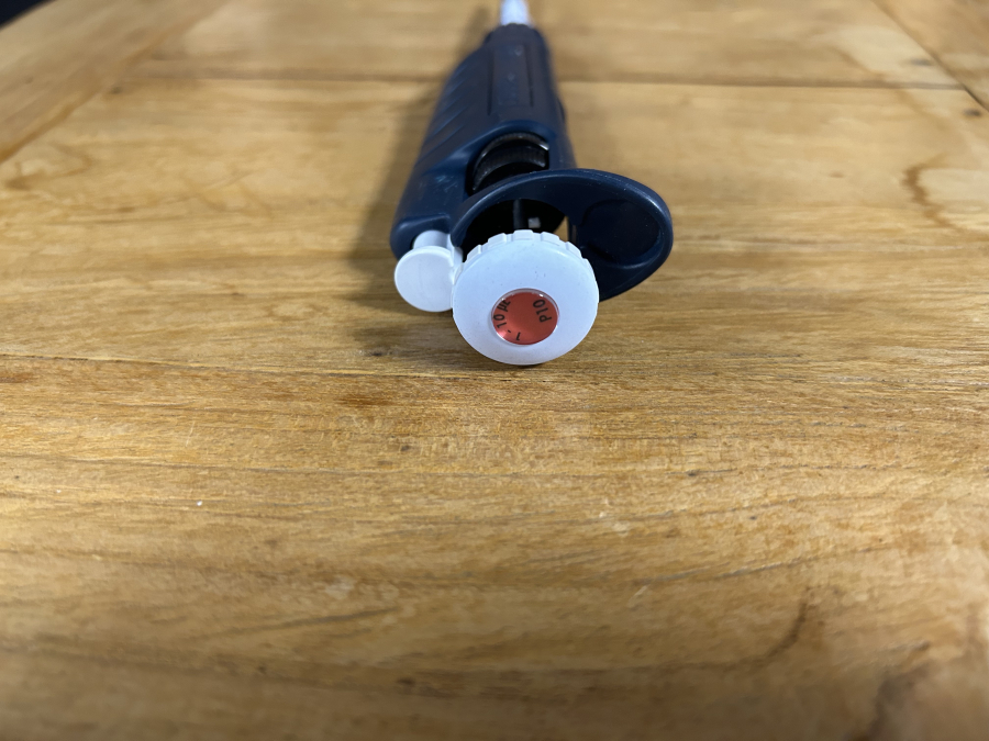 Gilson P10 1-10 uL Pipetman Single-Channel Adjustable Manual Pipette, photo 4 of 4