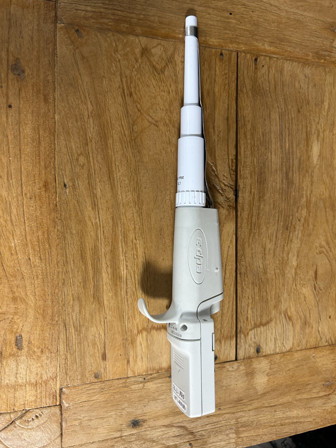 Rainin edp3 LTS 200uL-2mL Single-Channel Electronic Pipette 200-2000, photo 2 of 4