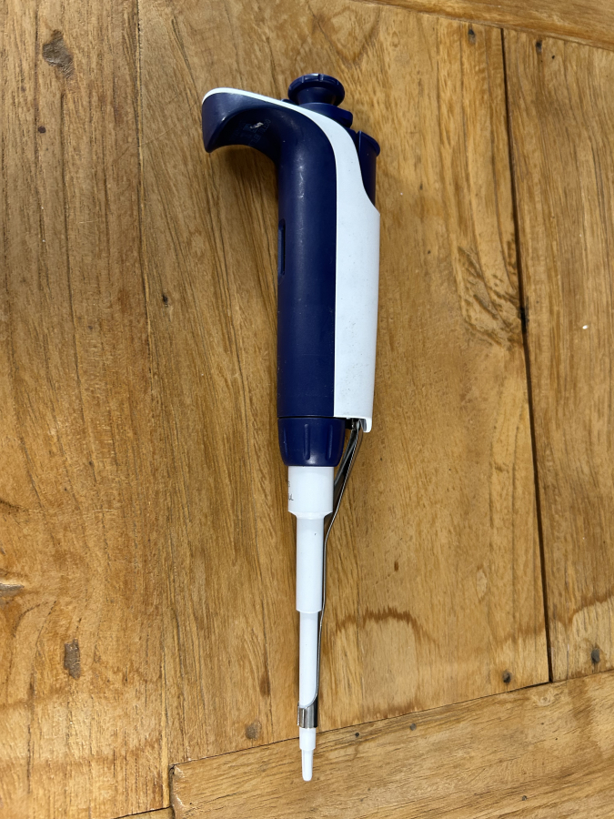Rainin Pipet-Lite XLS 2-20 uL LTS L-20 20uL RFID Single-Channel Pipette, photo 2 of 4