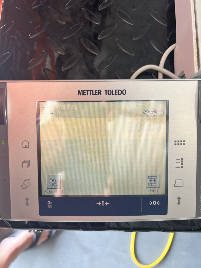 Mettler Toledo XP504 Analytical Balance; SN:1127433888, photo 1 of 9