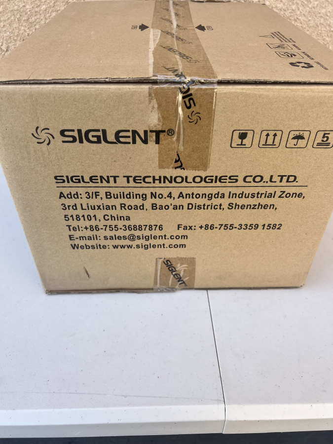 Siglent SPD3303X-E Programmable DC Power Supply, photo 4 of 4
