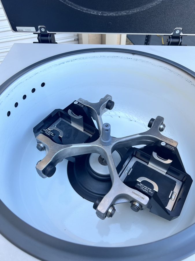 Beckman Coulter Allegra 6 Benchtop Centrifuge with GH-3.8 Swinging Bucket Rotor; SN:ALS02M08, photo 4 of 15