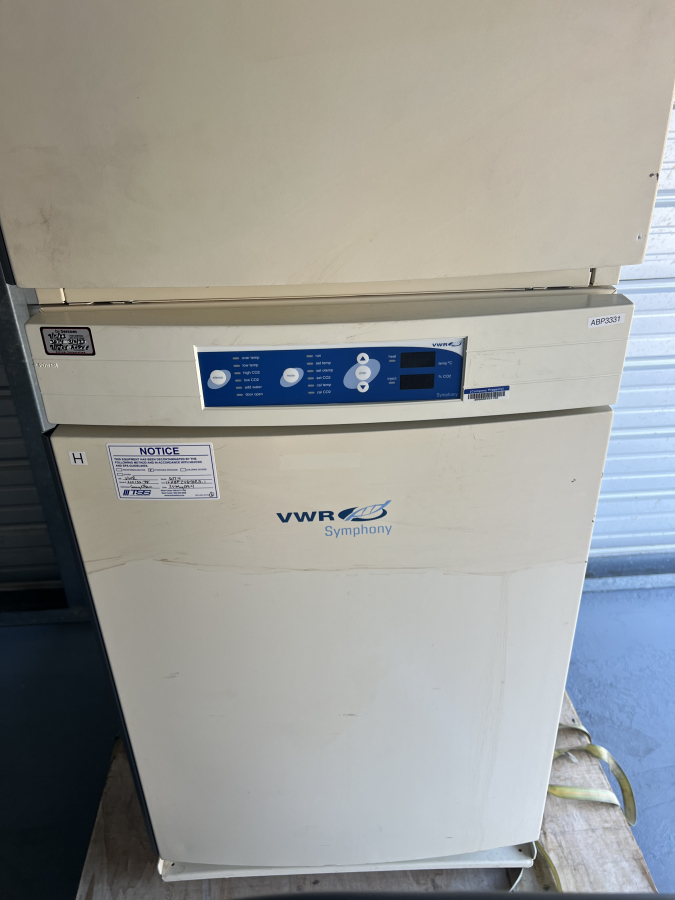 VWR 3074 Symphony Double Stacked CO2 Incubators, photo 14 of 14