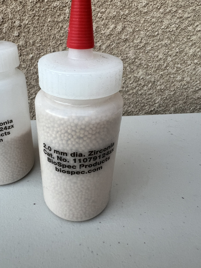 Biospec Mini Beadbeater 96 Cell Disrupter, photo 11 of 17