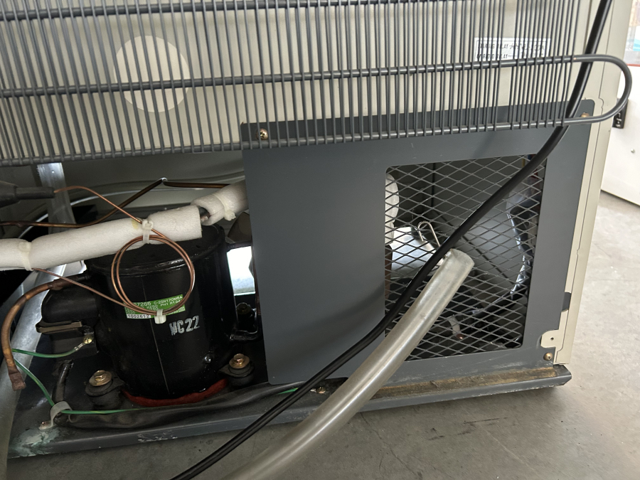 Sanyo MIR-153 Cooled Incubator, photo 9 of 15