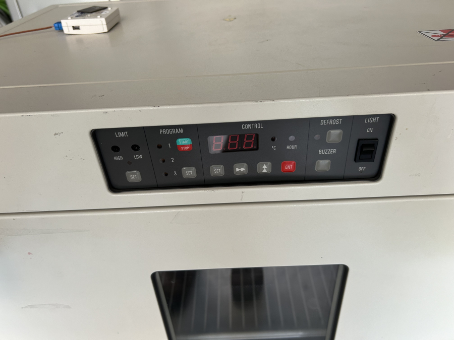 Sanyo MIR-153 Cooled Incubator, photo 11 of 15