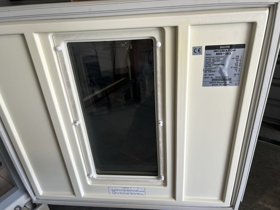 Sanyo MIR-153 Cooled Incubator, photo 14 of 15