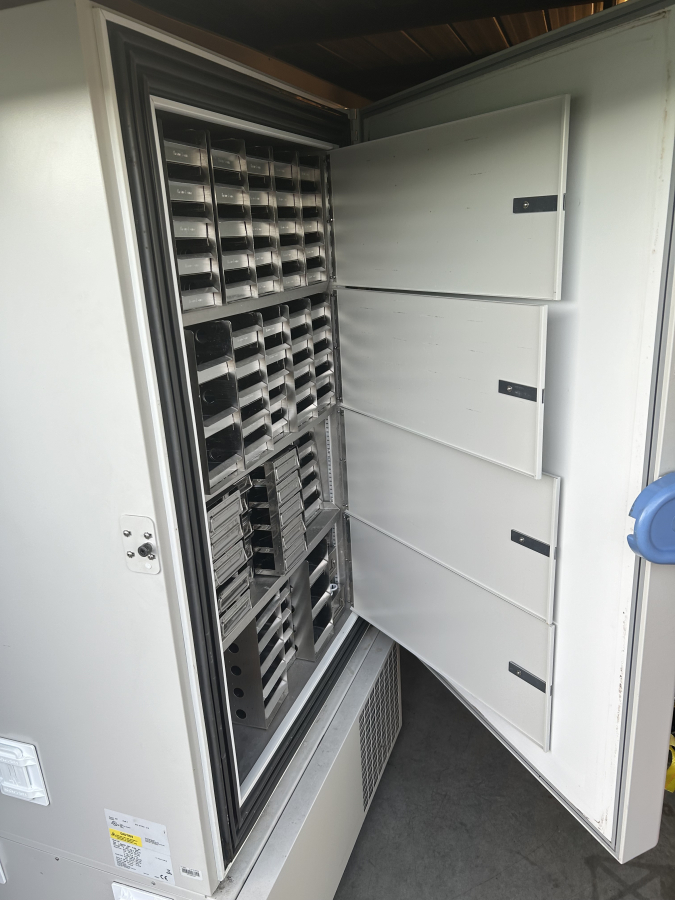 Thermo Forma 900 Series 957 9400D -86 Upright Ultra-Low Temperature Freezer SN:477523-219, photo 6 of 11