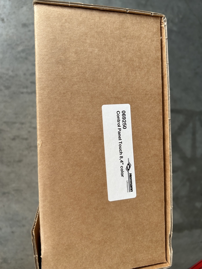 NEW Herrmann Ultrasonics Control Panel Touch 8,4" Color VARAN SIGMATEK, photo 11 of 11