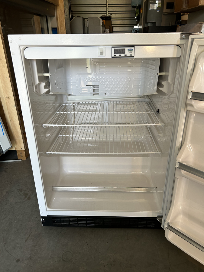 Thermo Scientific Marvel MicroSentry 3754 Undercounter Refrigerator, photo 3 of 10