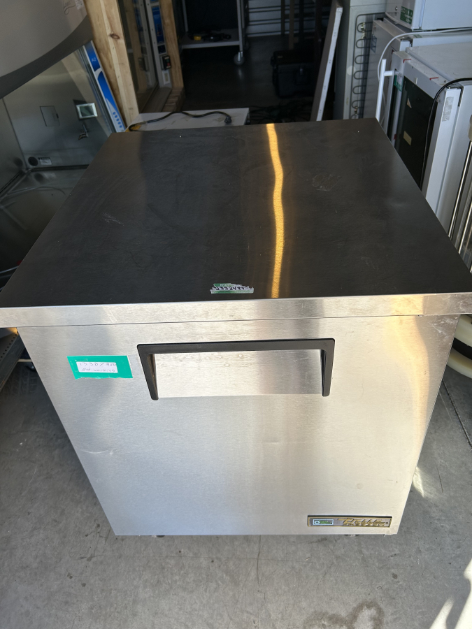 True Refrigeration Undercounter Freezer TUC-27F-HC R290 Parts/Repair, photo 1 of 11
