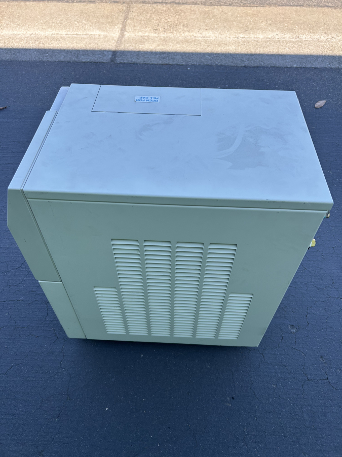 Silicon Thermal CH1250-LR / Thermo Scientific Neslab Merlin M33 263212040000 Recirculating Chiller; SN:111196062, photo 3 of 8