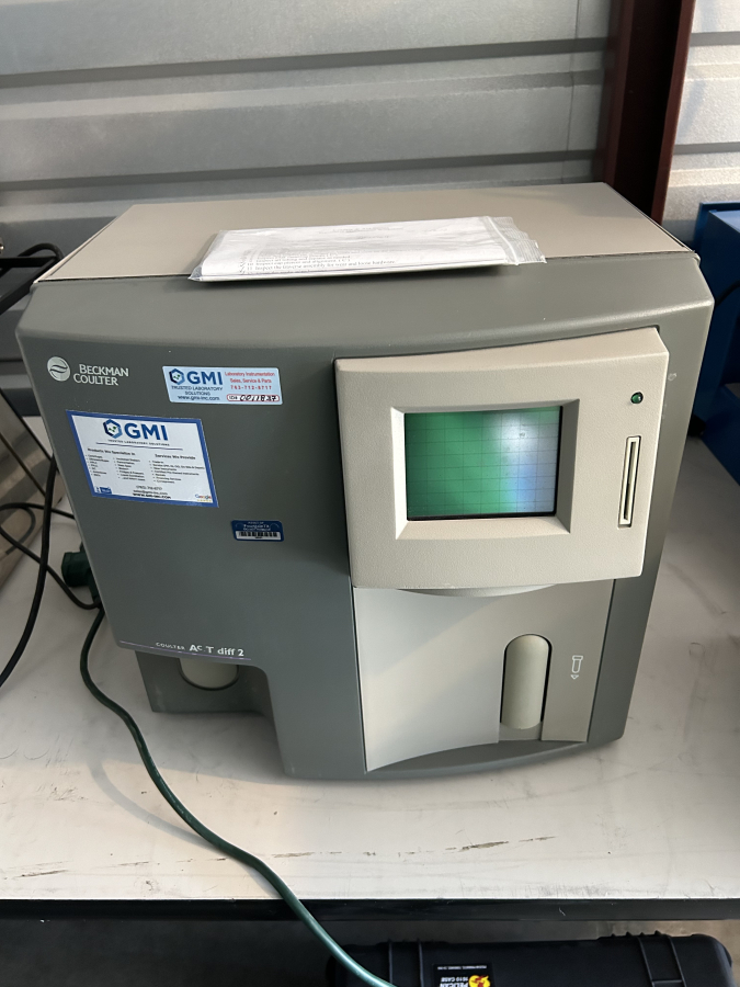 Beckman Coulter ACT diff 2 Hematology Analyzer w/ Operator Card; SN:AD47964, photo 6 of 18