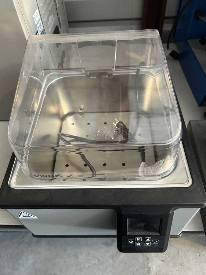 VWR Polyscience Water Bath WBE10 General Purpose Digital TI93791 10L ; SN:E121B0088, photo 1 of 9