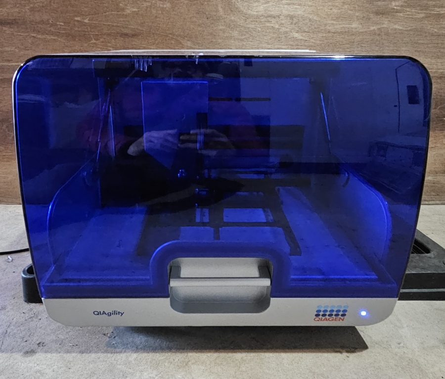 Qiagen QIAgility Bench Top Rapid High Precision PCR Experimental Instrument; SN:3373, photo 7 of 20