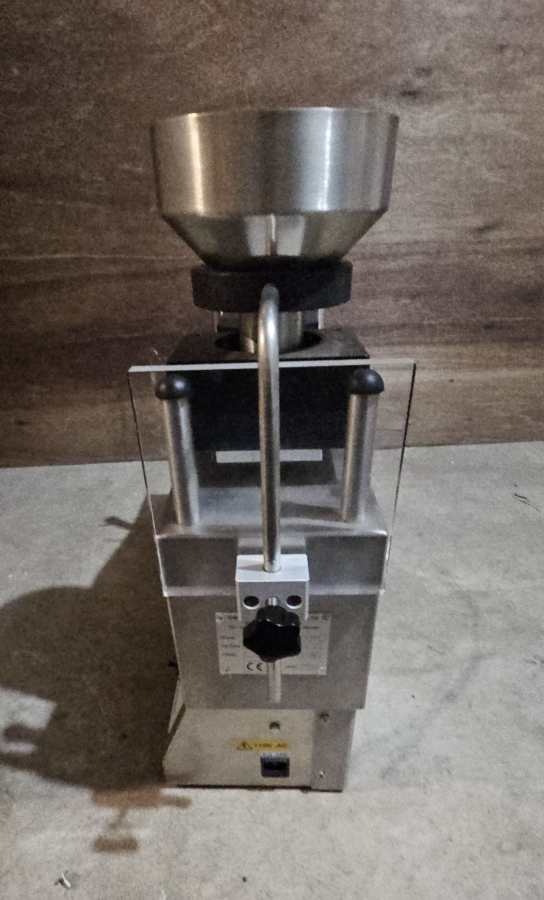 Swiftpack Automation Swiftcount Pill Tablet Capsule Counter Vibratory Bowl-fed SS; SN:M3101, photo 10 of 16