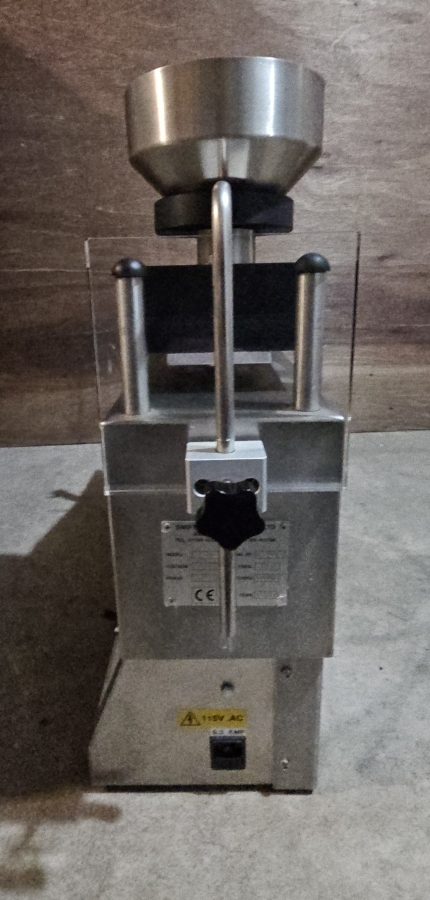 Swiftpack Automation Swiftcount Pill Tablet Capsule Counter Vibratory Bowl-fed SS; SN:M3101, photo 12 of 16