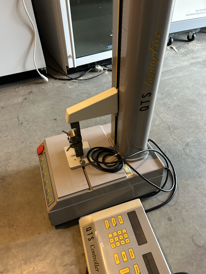 Brookfield 7113-25kg QTS Texture Analyzer with Controller; SN:0148, photo 8 of 12