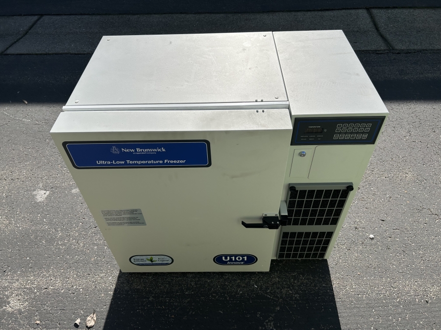 Eppendorf New Brunswick Innova U101-86 Ultra-Low Freezer U9420-0000; SN:F101LG551916, photo 3 of 14